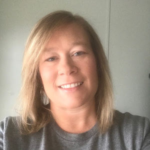 Meet your Posher, Holly